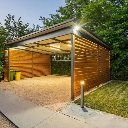 House Mala * Sinj