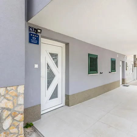 Dom wakacyjny House Mala *