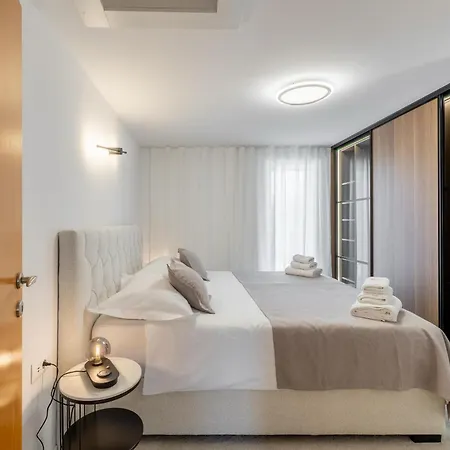 House Mala Sinj