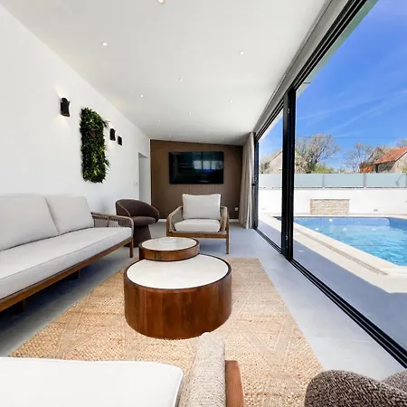 Dom wakacyjny House Mala Sinj