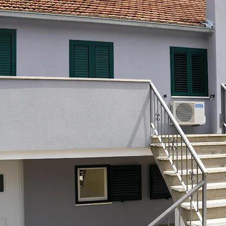 House Mala * Sinj